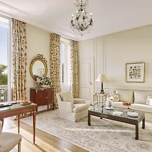 فندق Du Cap Eden Roc