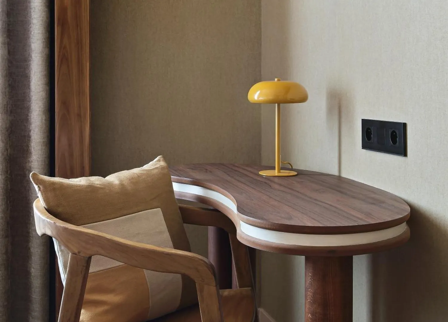 Hotel Mercedes Paris 4*,  France